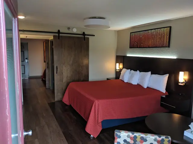 King room entry